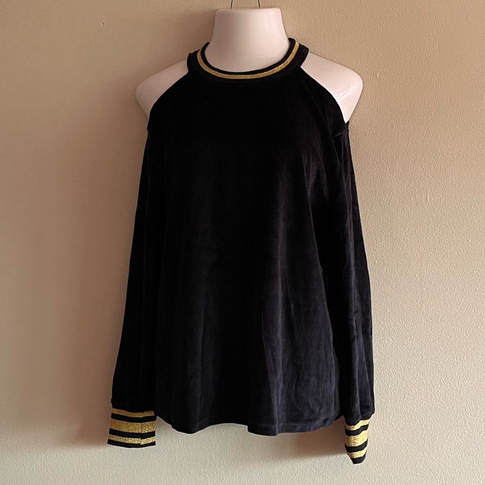 Cold Shoulder Velour‎ Star Elbow Sweatshirt